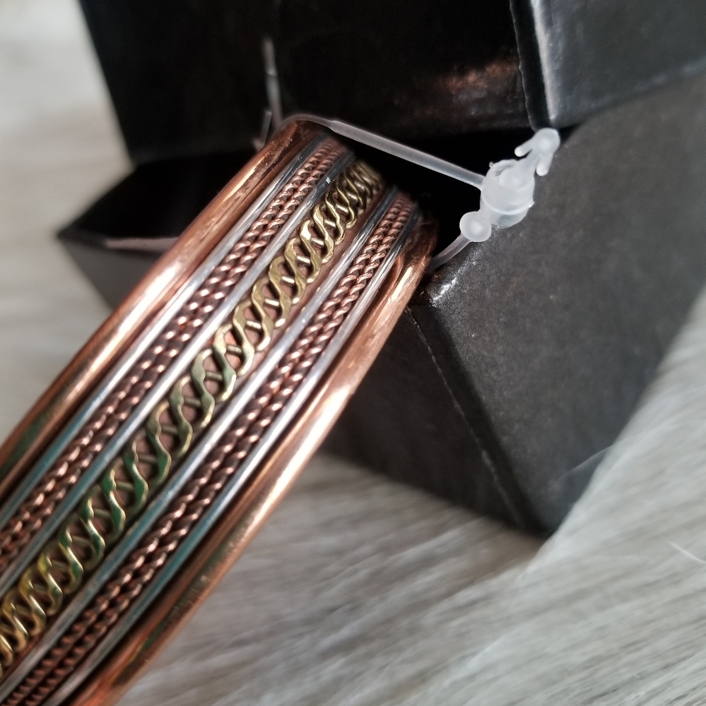 Copper Bangle - Picture 5 of 6